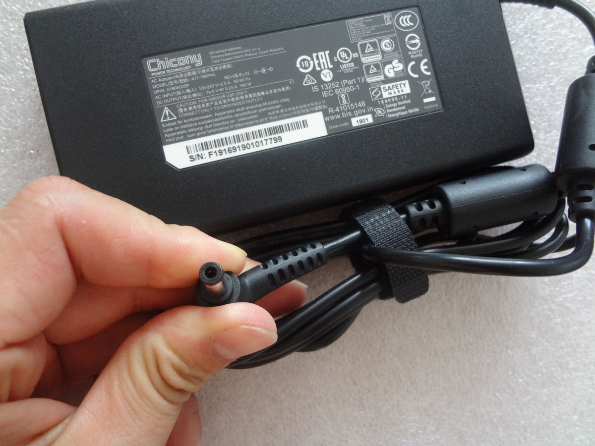 NIEUWE OEM Chicony 19.5 V 9.23 - Pc Gaming Uk recensie en prijs